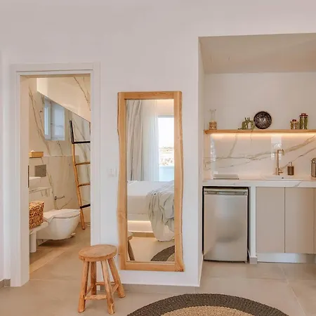 Nautica Suites Antiparos Exterior photo