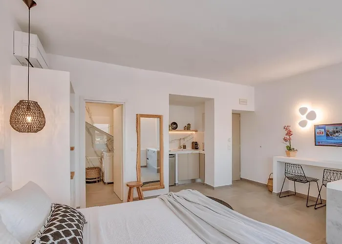 Nautica Suites